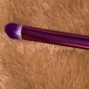 F.A.R.A.H – Eye Shader & Contour Shader Brush NEW WITHOUT BOX